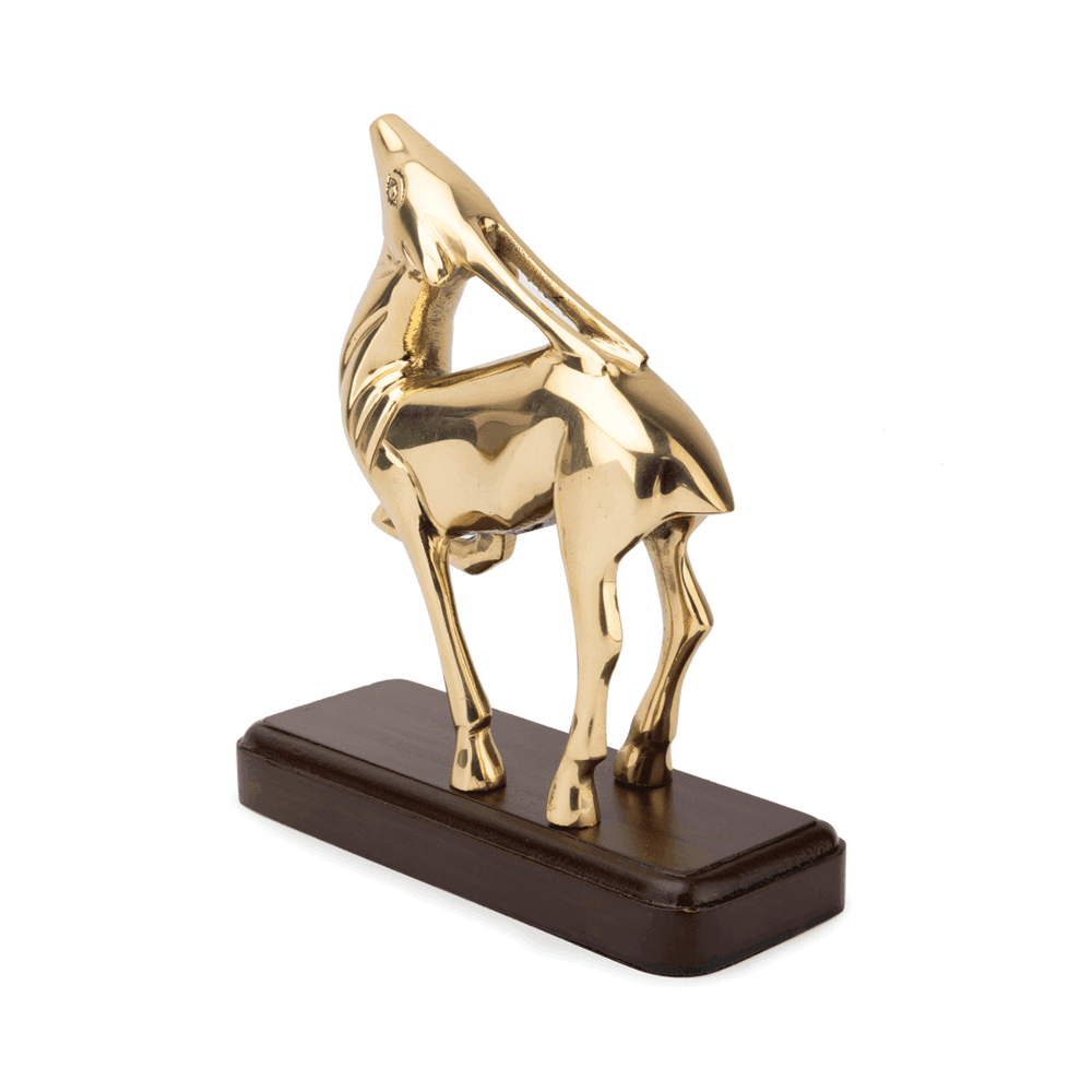 Deer Leaping Pose - Gives Speed and Agility - MahaVastu Remedies