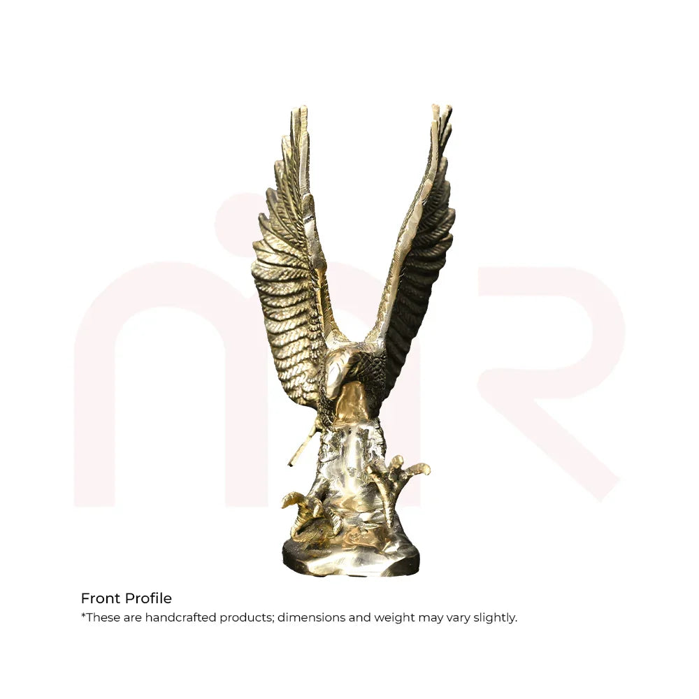 Handcrafted brass eagle idol for Maha Vastu remedies, enhancing home positivity and prosperity.