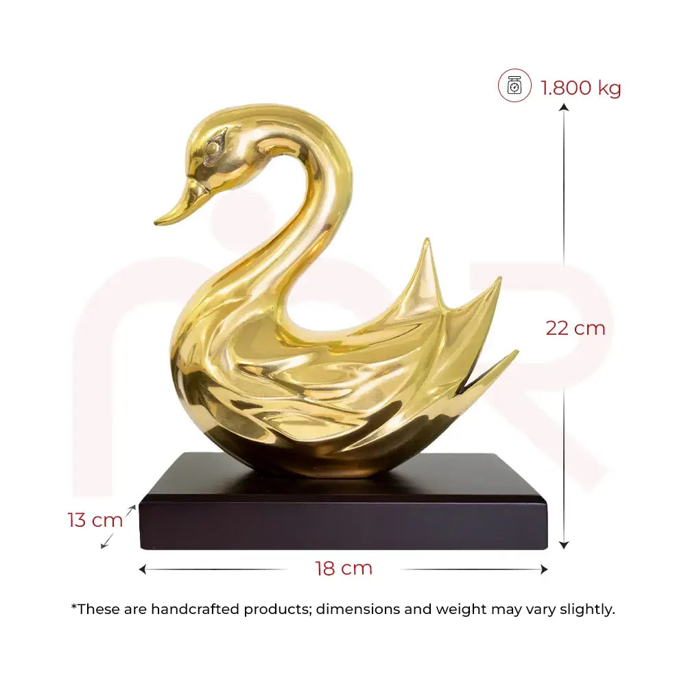 Golden swan statue with dimensions: 22 cm height, 18 cm width, and 1.8 kg weight.