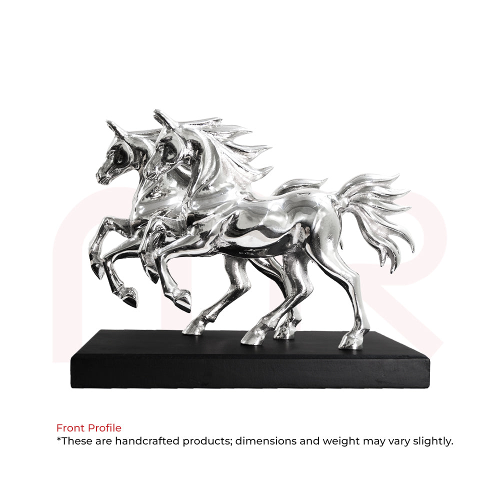 White Horses - Easy Loans And Funds