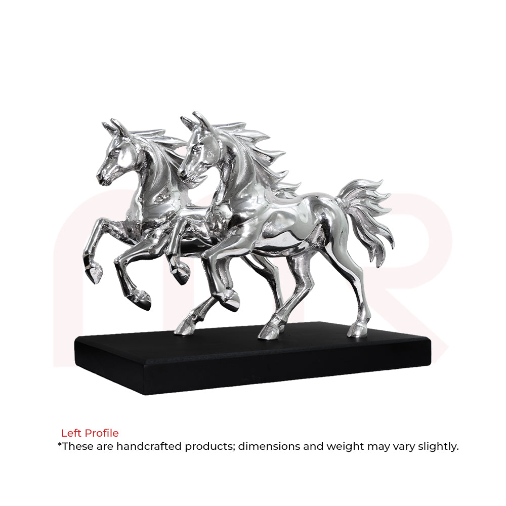 White Horses - Easy Loans And Funds